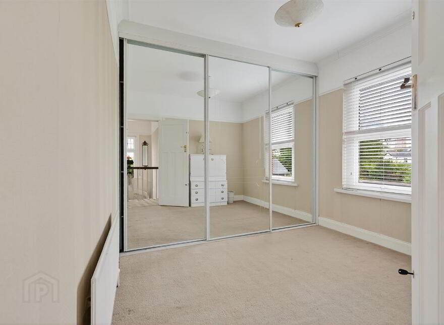 27 Priory Park, Belfast, BT10 0AE