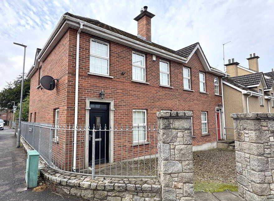 1 Quaker Green, Rathfriland, Newry, BT34 5QE