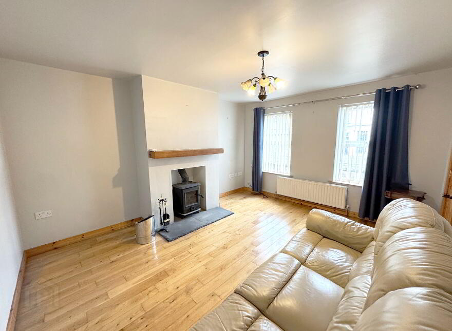 1 Quaker Green, Rathfriland, Newry, BT34 5QE