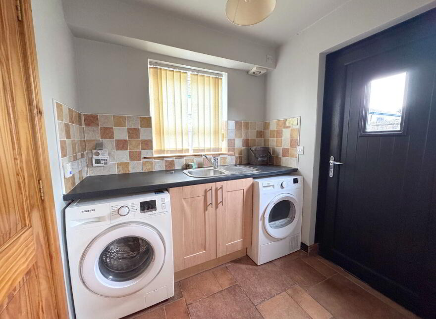 1 Quaker Green, Rathfriland, Newry, BT34 5QE
