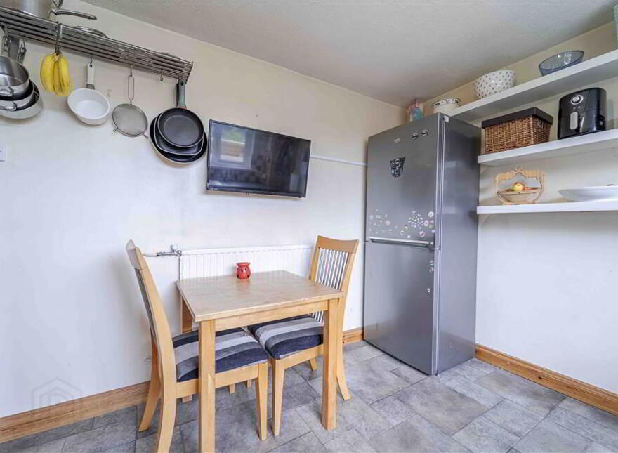 23 Glenwood Park, Dunmurry, Belfast, BT17 9DT