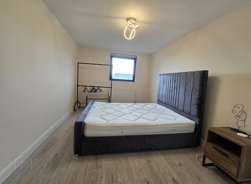 Apartment 48 17 Queens Square, Belfast, BT1 3FF