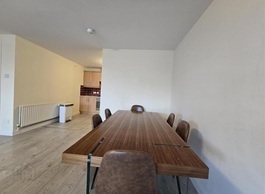 Apartment 48 17 Queens Square, Belfast, BT1 3FF