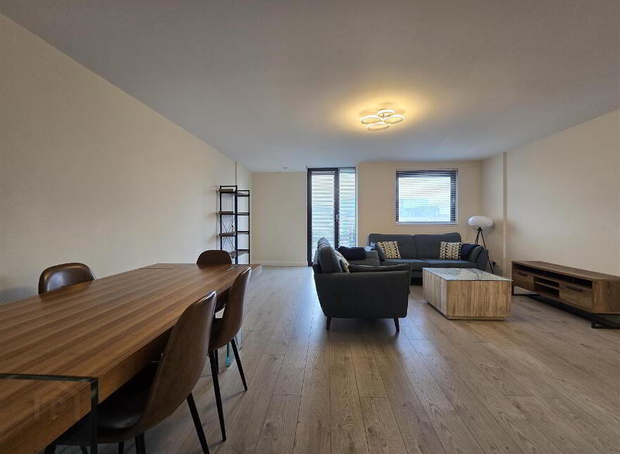 Apartment 48 17 Queens Square, Belfast, BT1 3FF