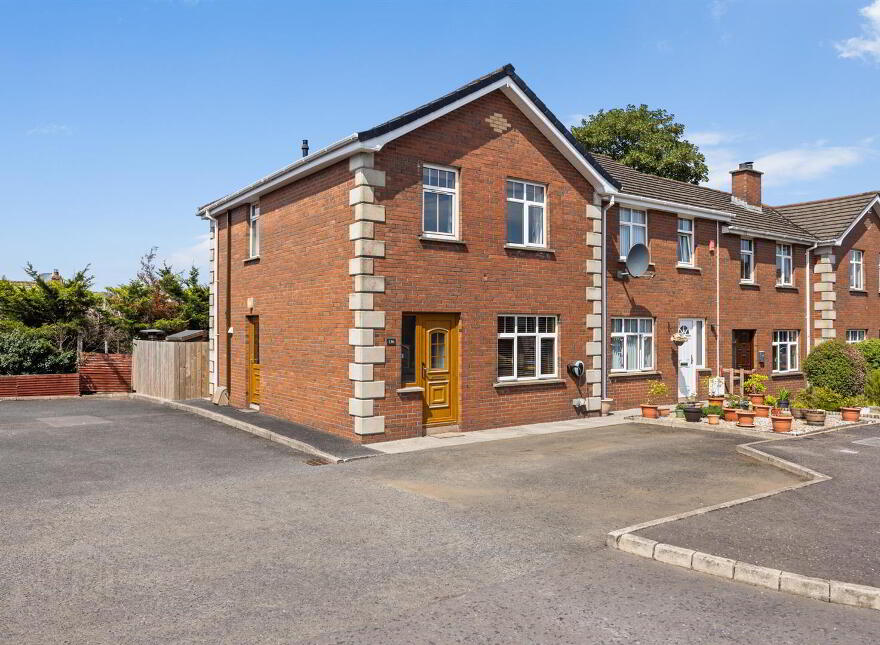136 Ashmount Park, Belfast, BT4 2FL