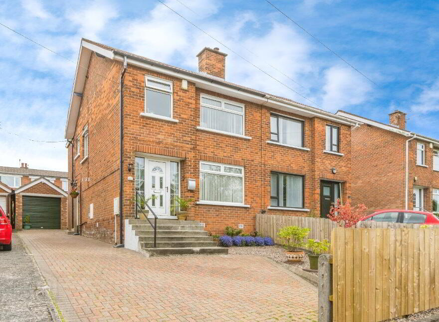 68 Glen Road, Castlereagh, Belfast, BT5 7LU