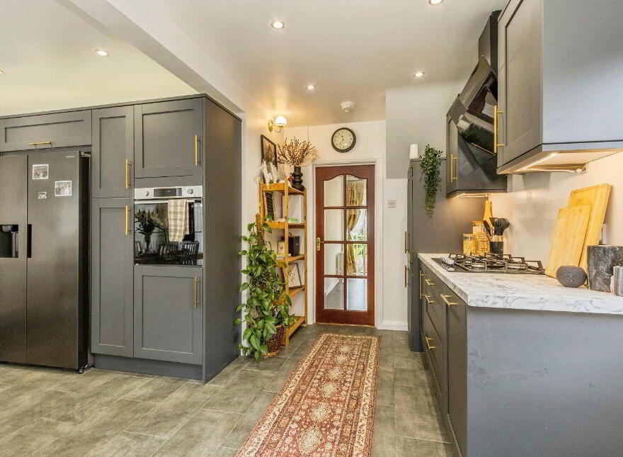 68 Glen Road, Castlereagh, Belfast, BT5 7LU