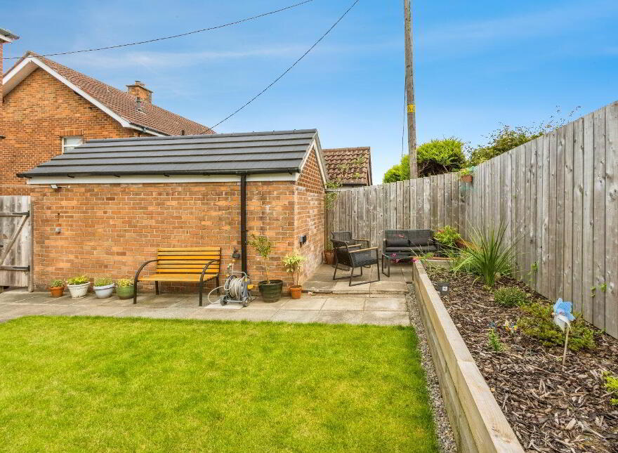 68 Glen Road, Castlereagh, Belfast, BT5 7LU