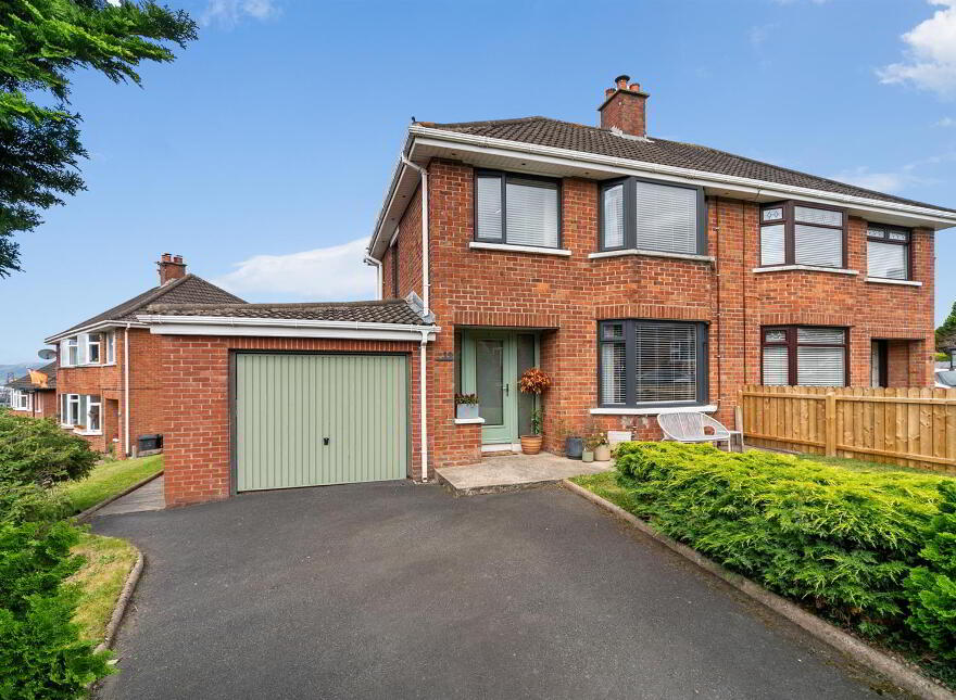 12 Glenview Crescent, Belfast, BT5 7LX
