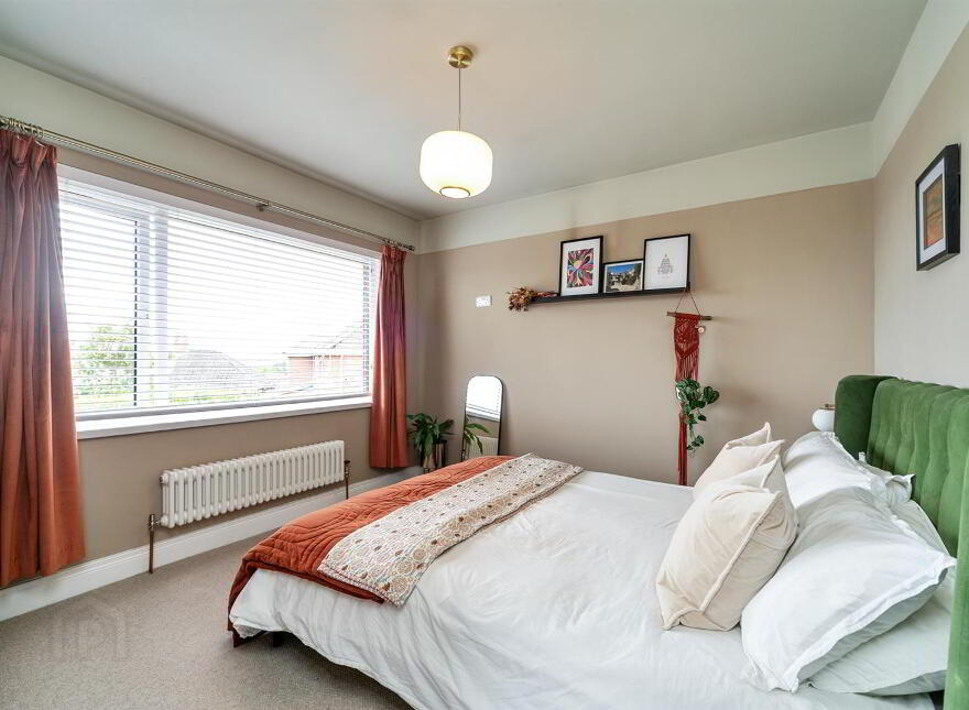 12 Glenview Crescent, Belfast, BT5 7LX