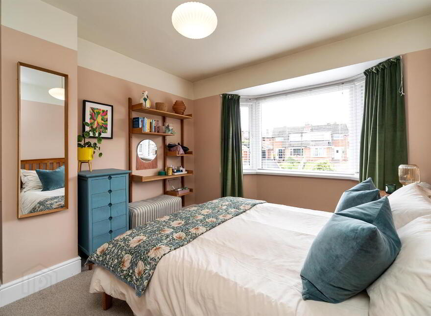12 Glenview Crescent, Belfast, BT5 7LX