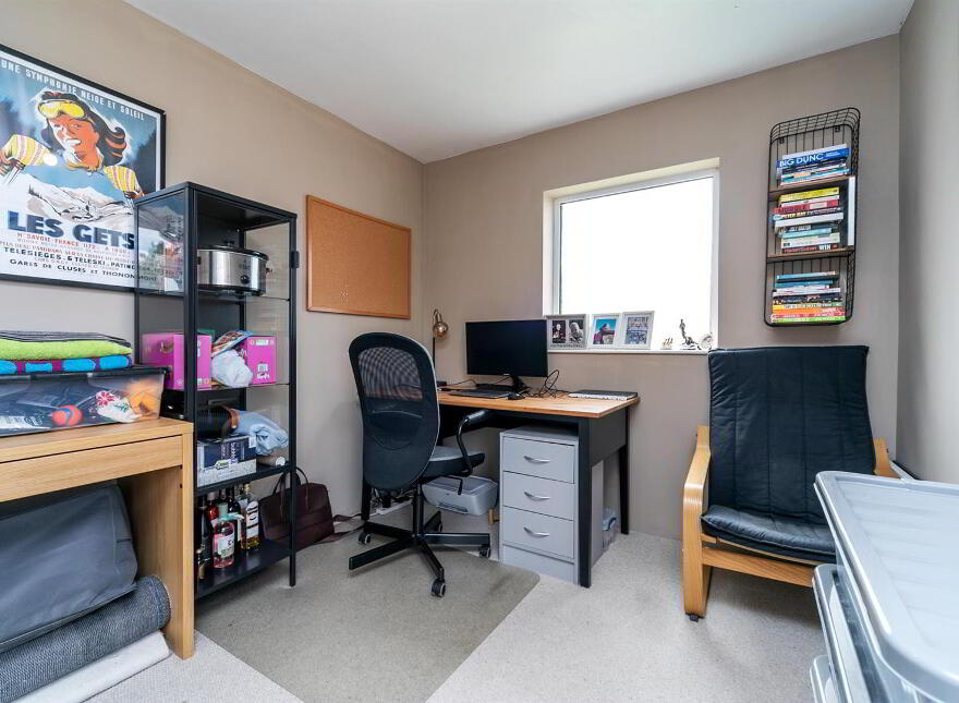 12 Glenview Crescent, Belfast, BT5 7LX