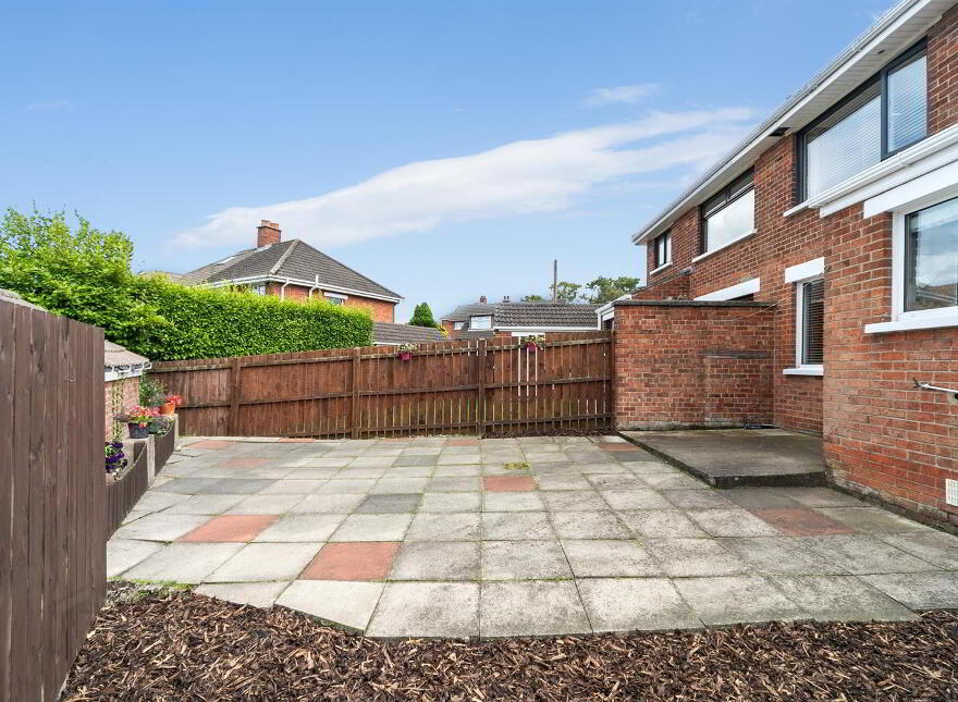 12 Glenview Crescent, Belfast, BT5 7LX