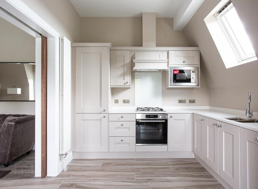 Lesley Park Royal, 1 Rosepark Gardens, Belfast, BT5 7WL