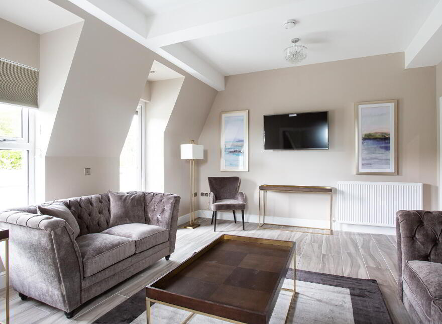 Lesley Park Royal, 1 Rosepark Gardens, Belfast, BT5 7WL