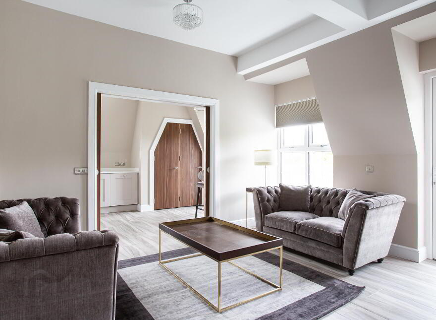 Lesley Park Royal, 1 Rosepark Gardens, Belfast, BT5 7WL