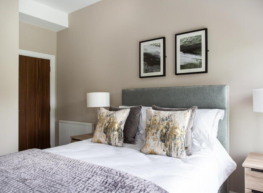 Lesley Park Royal, 1 Rosepark Gardens, Belfast, BT5 7WL
