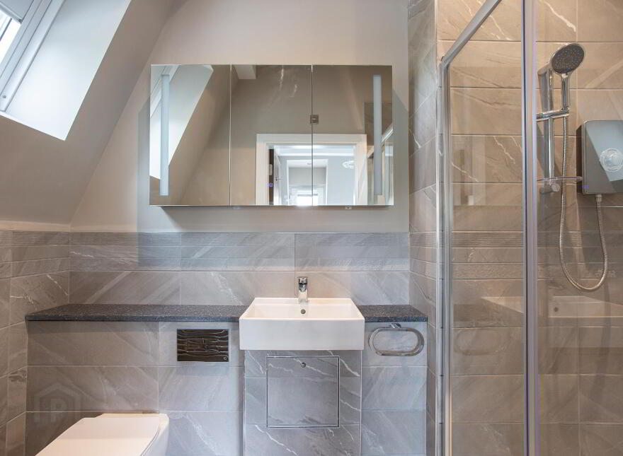 Lesley Park Royal, 1 Rosepark Gardens, Belfast, BT5 7WL