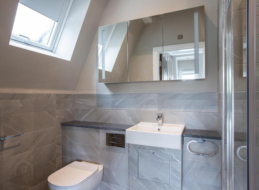 Lesley Park Royal, 1 Rosepark Gardens, Belfast, BT5 7WL
