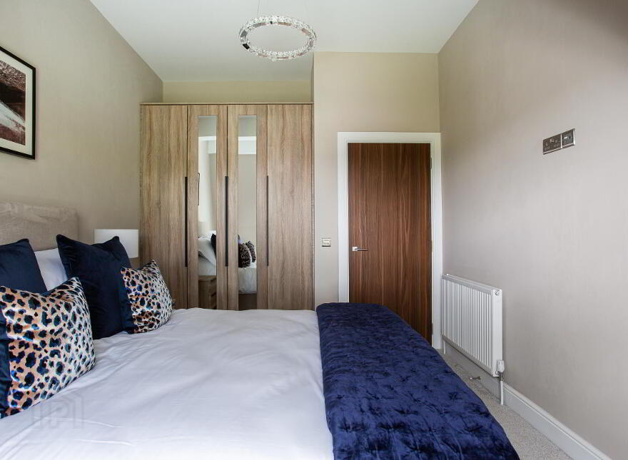 Lesley Park Royal, 1 Rosepark Gardens, Belfast, BT5 7WL