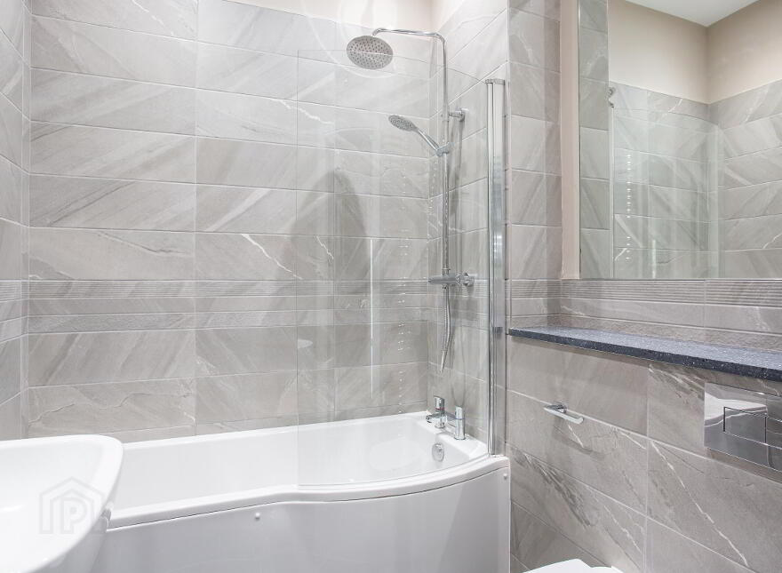 Lesley Park Royal, 1 Rosepark Gardens, Belfast, BT5 7WL