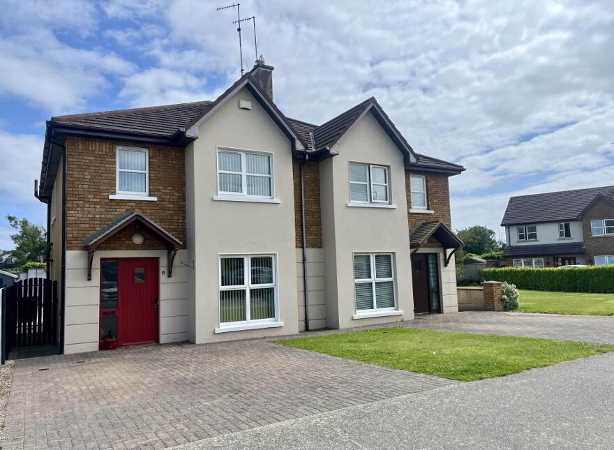 9 Glenside, Ballycarnane Woods, Tramore, X91T8P0 photo