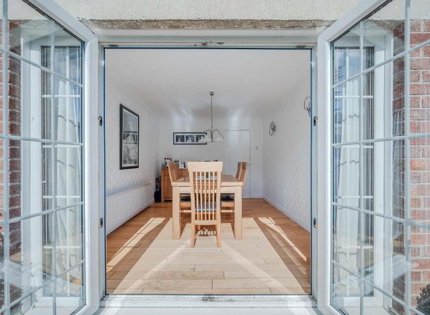 6 Seymour Avenue, Bangor, BT19 1BN