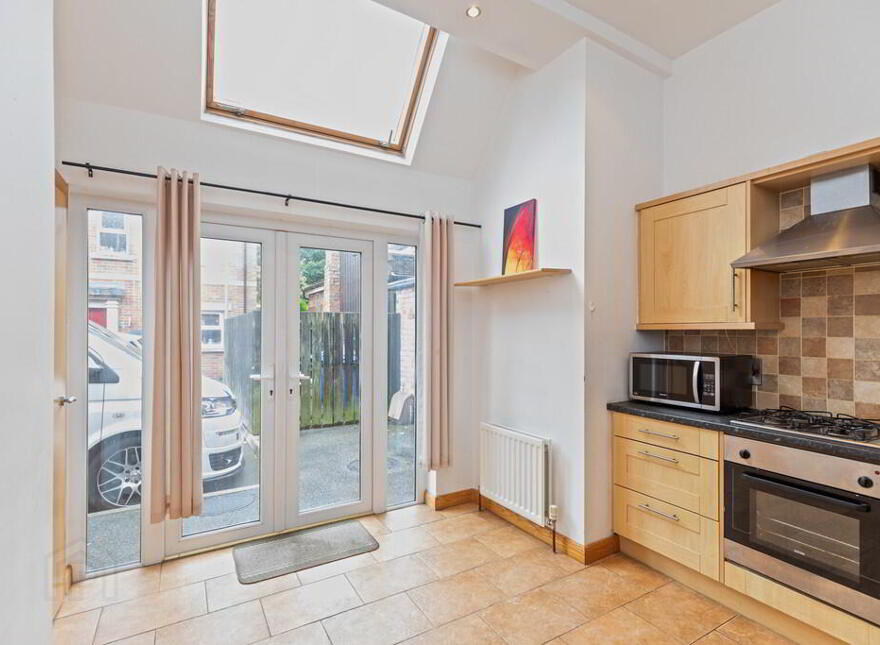 2 Earlston Mews, 12 Annadale Avenue, Belfast, BT7 3JH