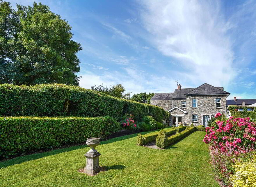 Na Clocha Lia, Station Road, Kingscourt, A82A7N9
