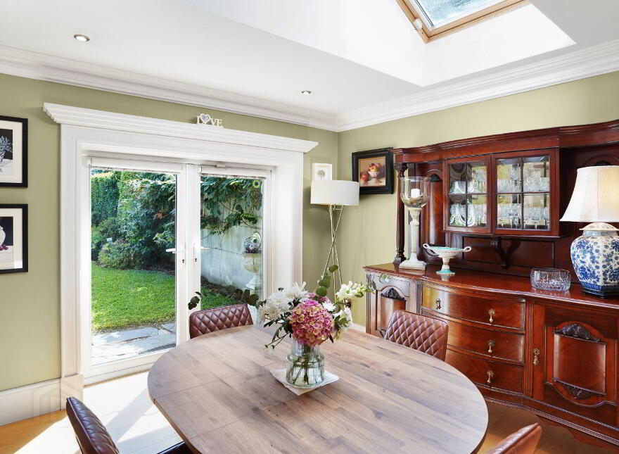 Na Clocha Lia, Station Road, Kingscourt, A82A7N9
