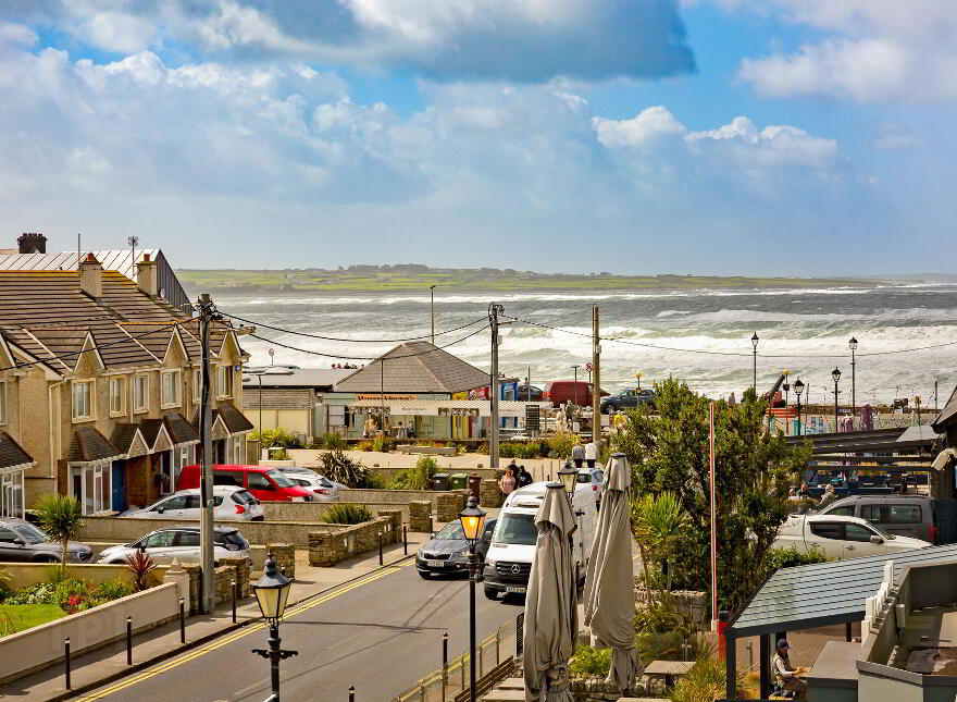 6 Laressa Court, Shore Road, Strandhill