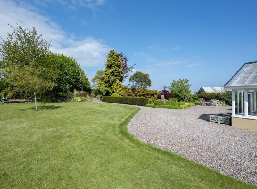 Carewswood, Midleton