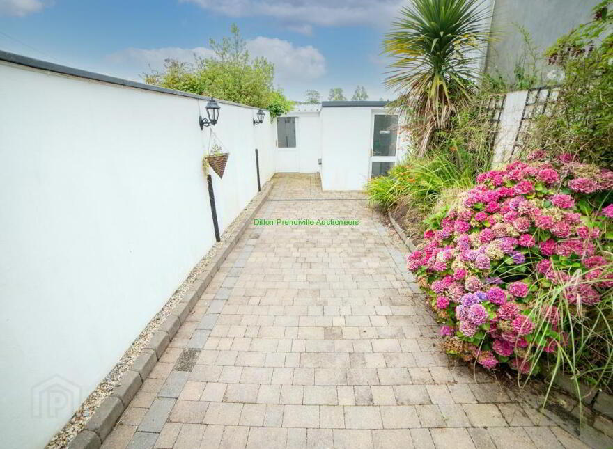 99 Church Street Just Added, 99 Church Street, Listowel, V31T970