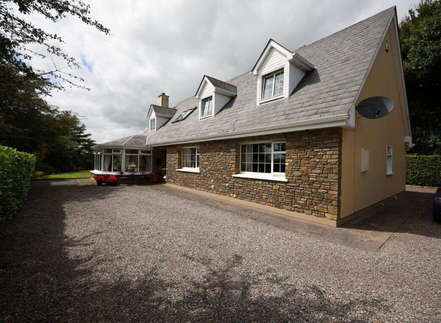Wilbury, Ballinrea Road, Carrigaline, P43P661