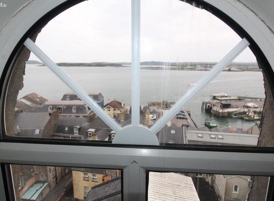 3 Cuchulainn Place, Rahilly Street, Cobh