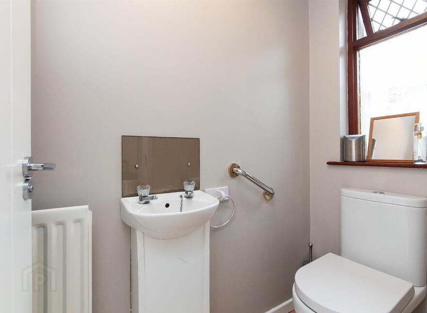 43a Belfast Road, Ballynure, Ballyclare, BT39 9TZ