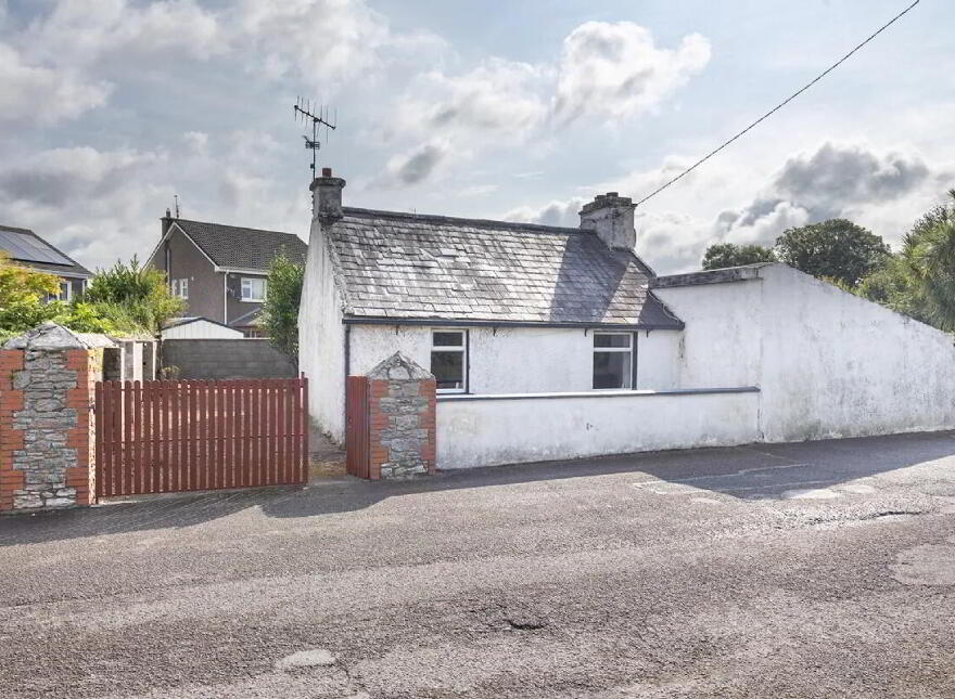 Rose Hill, Ballinacurra, Midleton, P25A896 photo