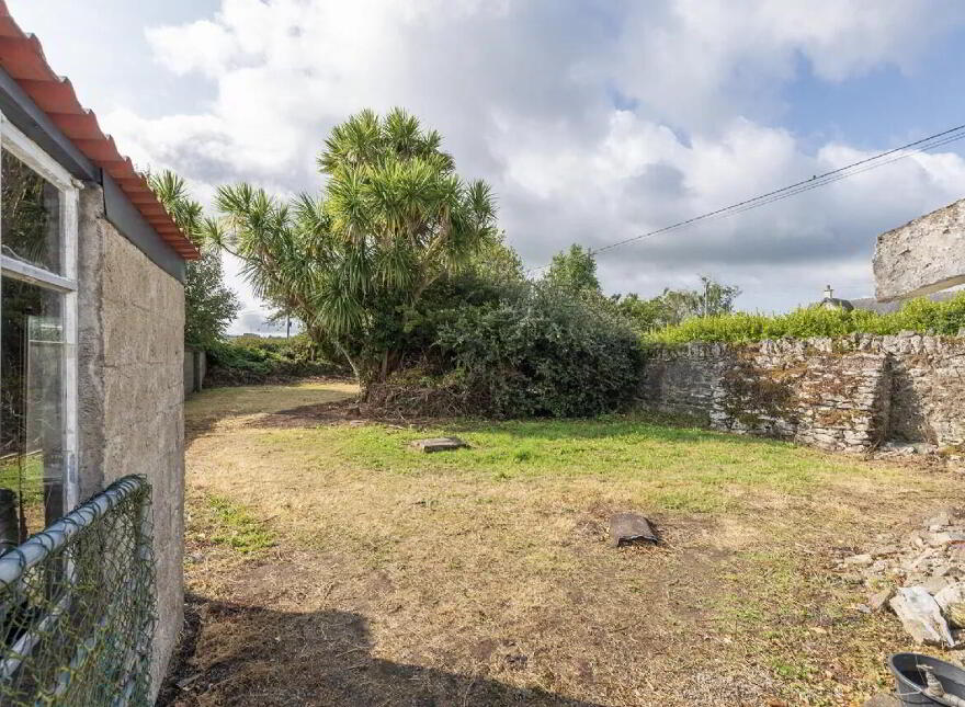 Rose Hill, Ballinacurra, Midleton, P25A896