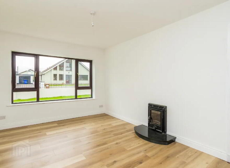 6 Brookvale Avenue, Roscommon Town, F42KC43