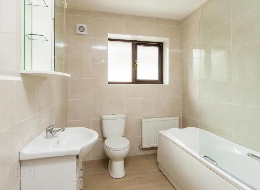 6 Brookvale Avenue, Roscommon Town, F42KC43