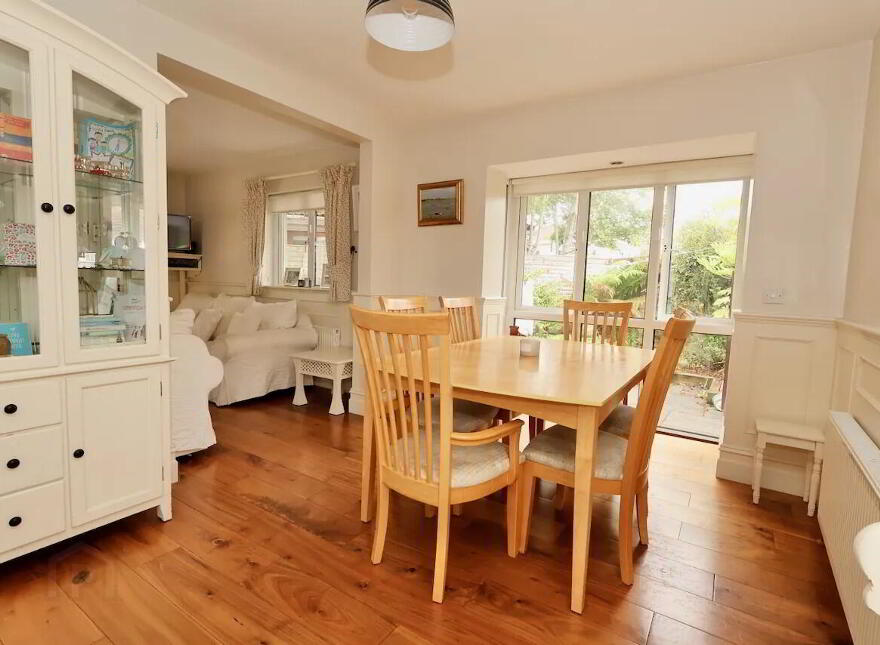 23 Moreno, Arcadia, Athlone, N37V6V6
