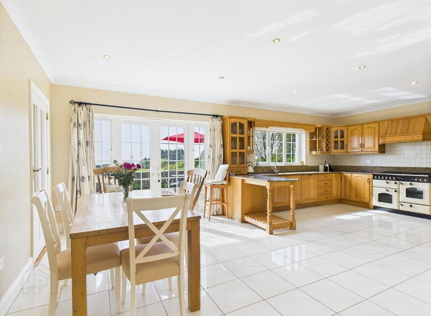 2 Oakleigh, Killea, Dunmore East, X91D1F6