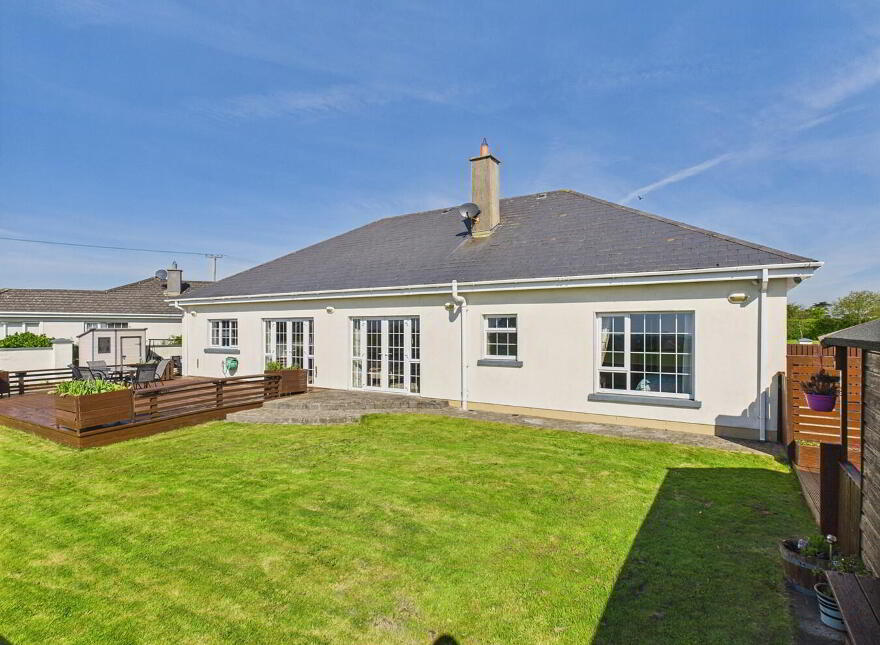 2 Oakleigh, Killea, Dunmore East, X91D1F6