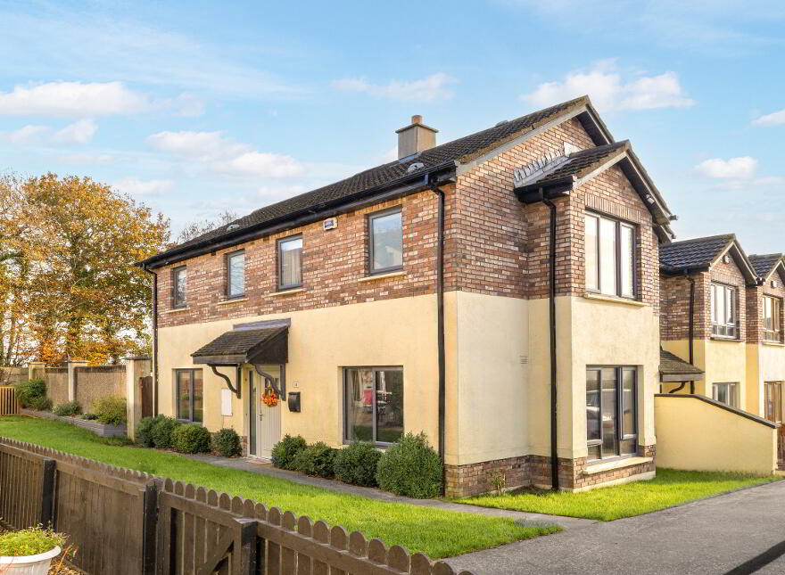 63 The Green, Clonattin Village, Gorey, Y25R650