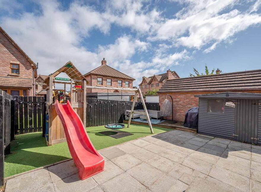 9 Bridgelea Court, Conlig, Newtownards, BT23 7HW
