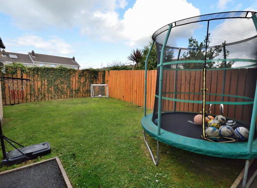 29 Stonebridge Square, Conlig, Newtownards, BT23 7QU