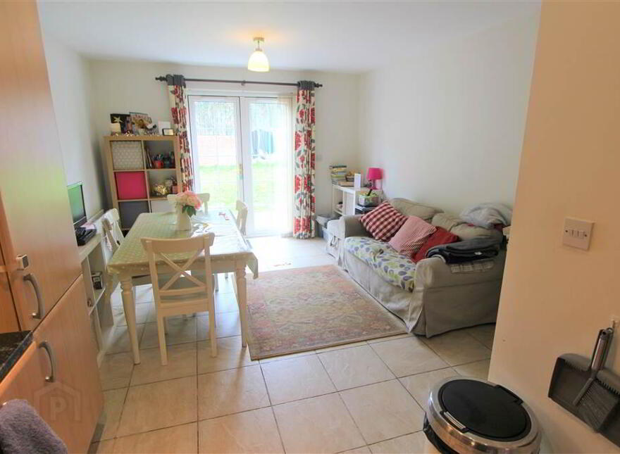 8 The Boulevard, Wellington Square, Belfast, BT7 3LN