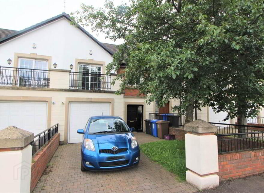 8 The Boulevard, Wellington Square, Belfast, BT7 3LN photo