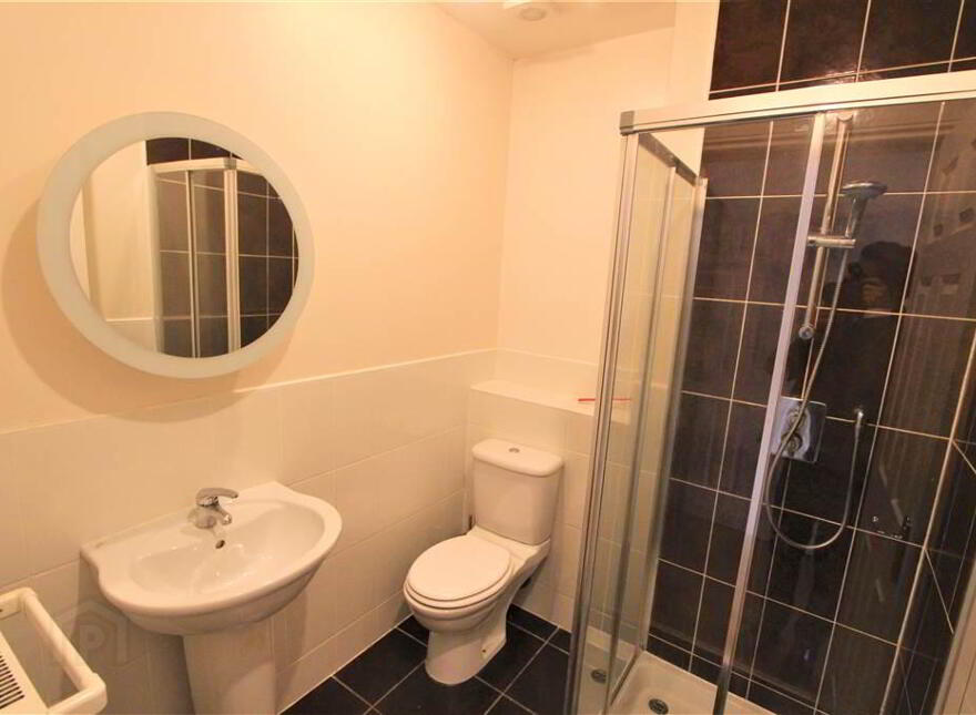 8 The Boulevard, Wellington Square, Belfast, BT7 3LN