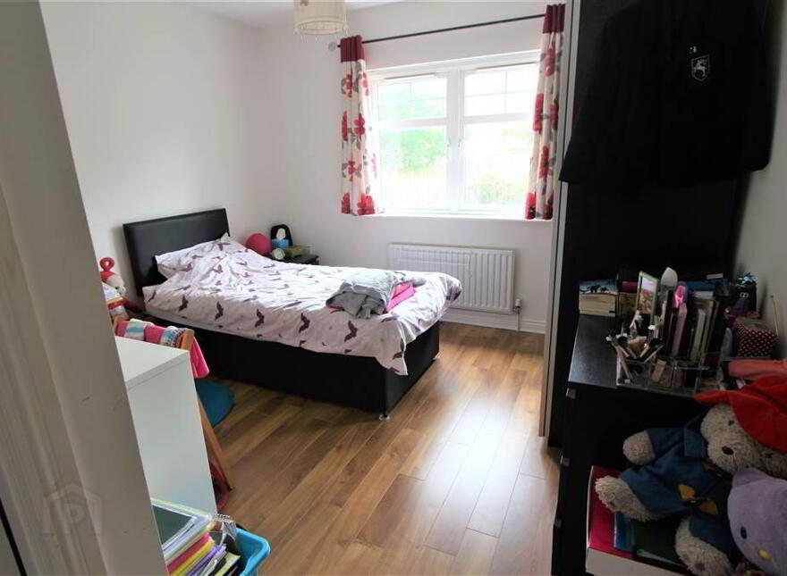 8 The Boulevard, Wellington Square, Belfast, BT7 3LN